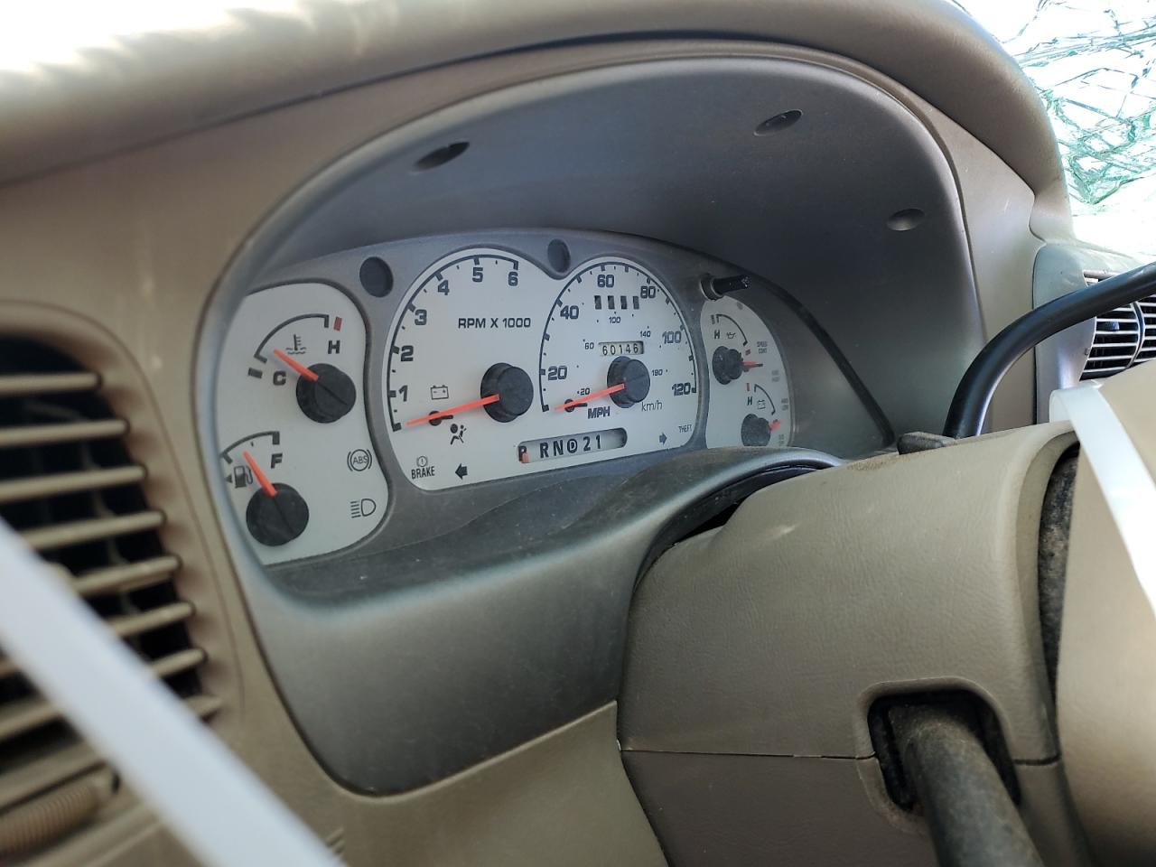 2003 Ford Explorer Sport Trac VIN: 1FMZU77E93UC58175 Lot: 82485575