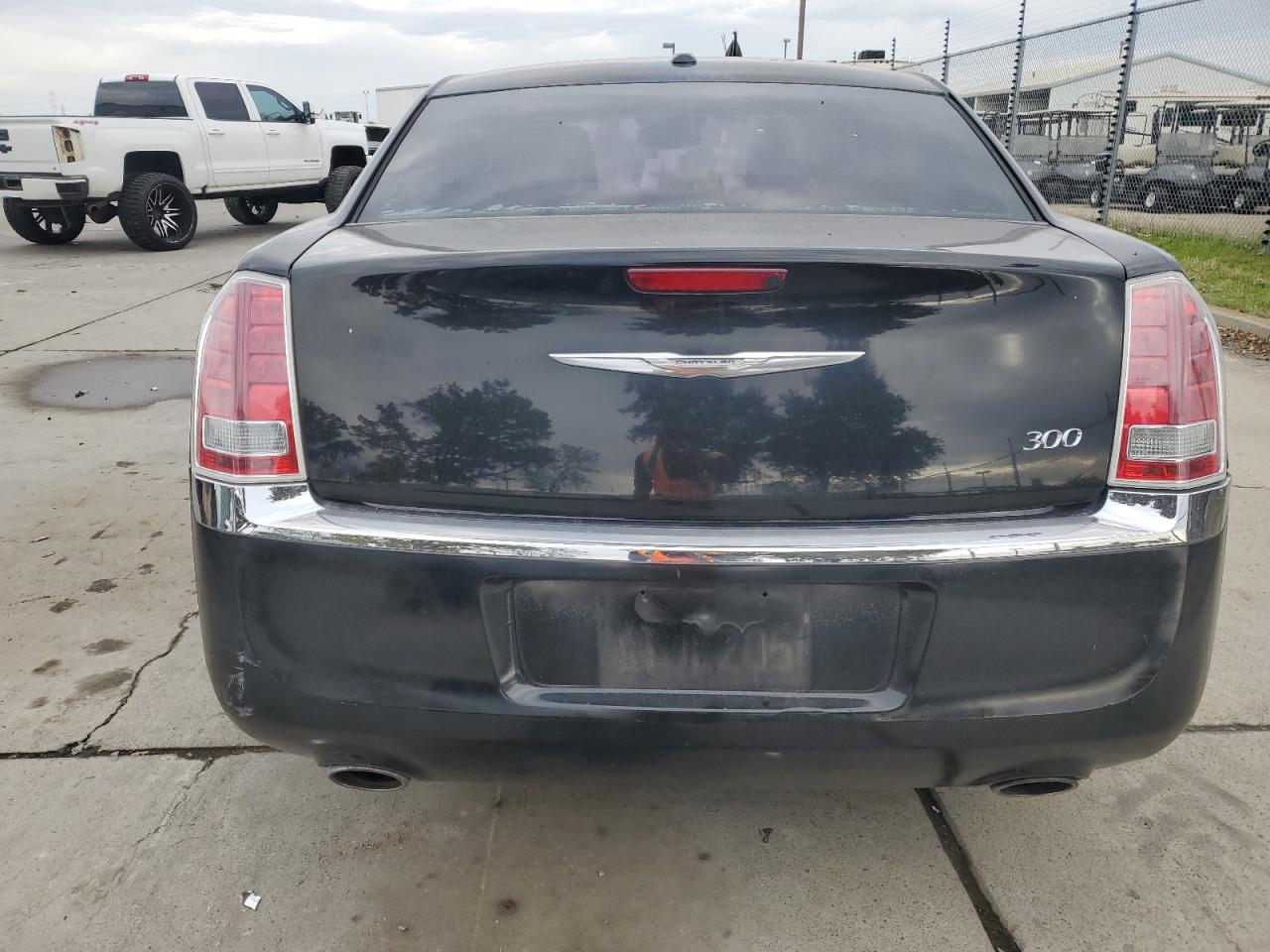 2012 Chrysler 300 VIN: 2C3CCAAGXCH114551 Lot: 82530925