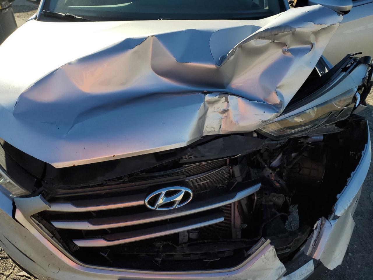 2017 Hyundai Tucson Limited VIN: KM8J3CA45HU342395 Lot: 82367645