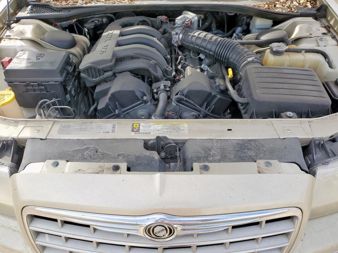 2010 Chrysler 300 Touring VIN: 2C3CA4CD6AH209695 Lot: 82291215