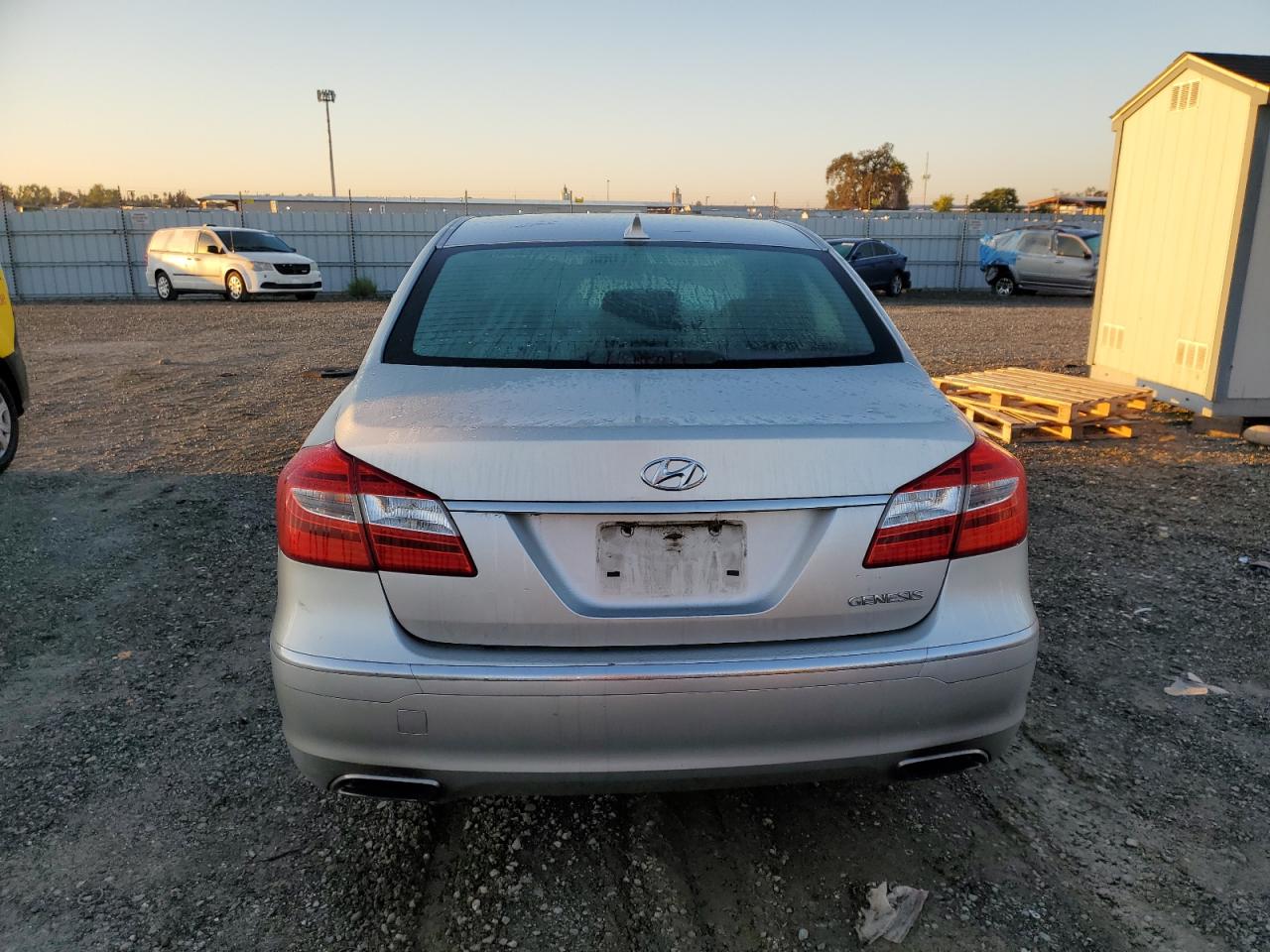 2013 Hyundai Genesis 3.8L VIN: KMHGC4DD4DU212503 Lot: 82568375
