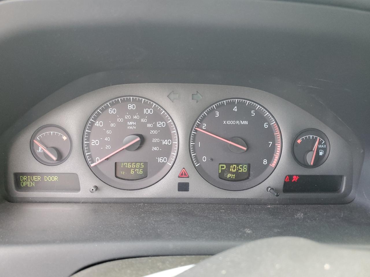 2003 Volvo S60 VIN: YV1RS64A132250177 Lot: 84012935