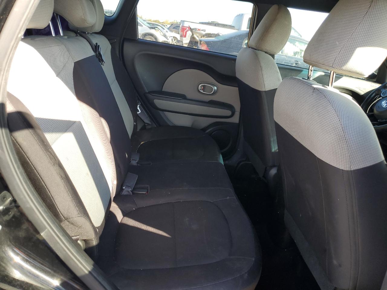 2016 Kia Soul VIN: KNDJN2A26G7243721 Lot: 85721655