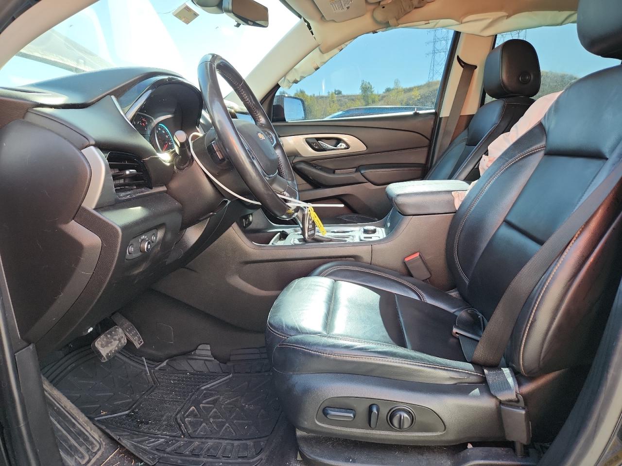 2018 Chevrolet Traverse Lt VIN: 1GNEVHKW6JJ246741 Lot: 81981965