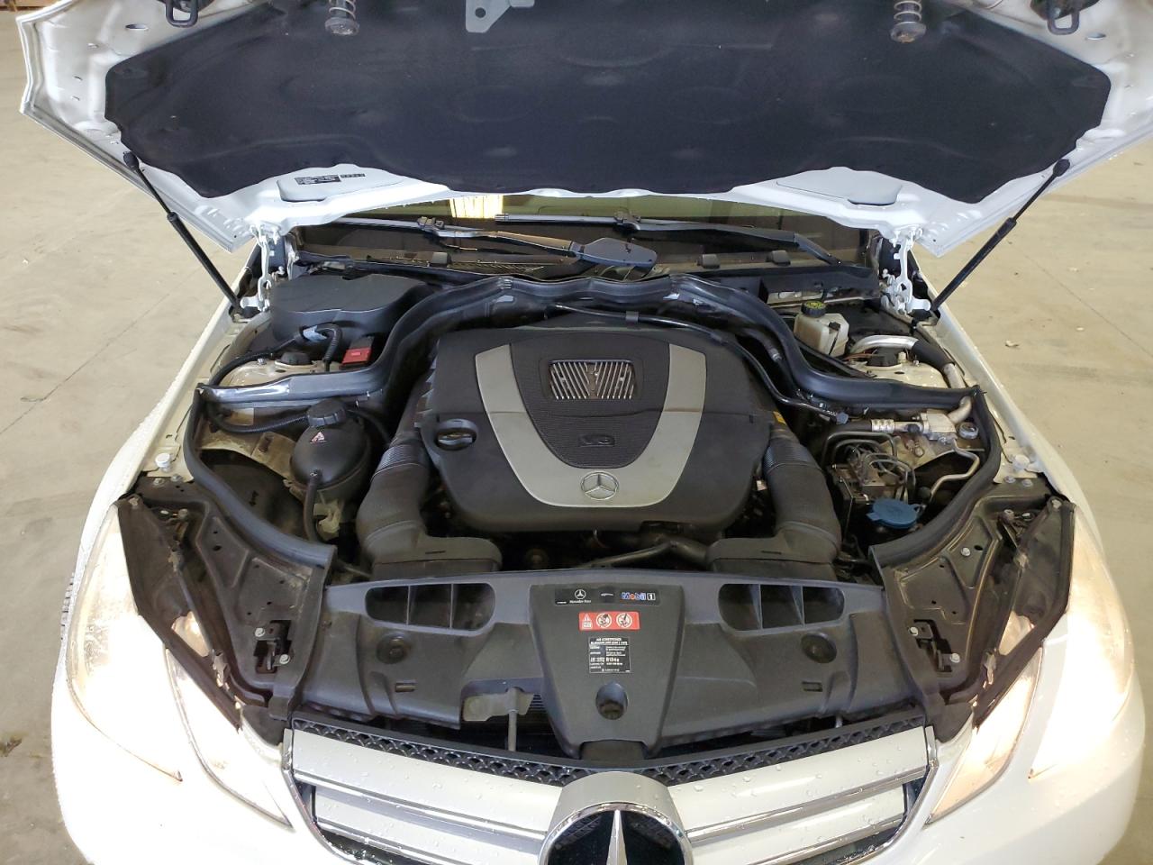 2010 Mercedes-Benz E 350 VIN: WDDKJ5GB3AF034626 Lot: 84940405