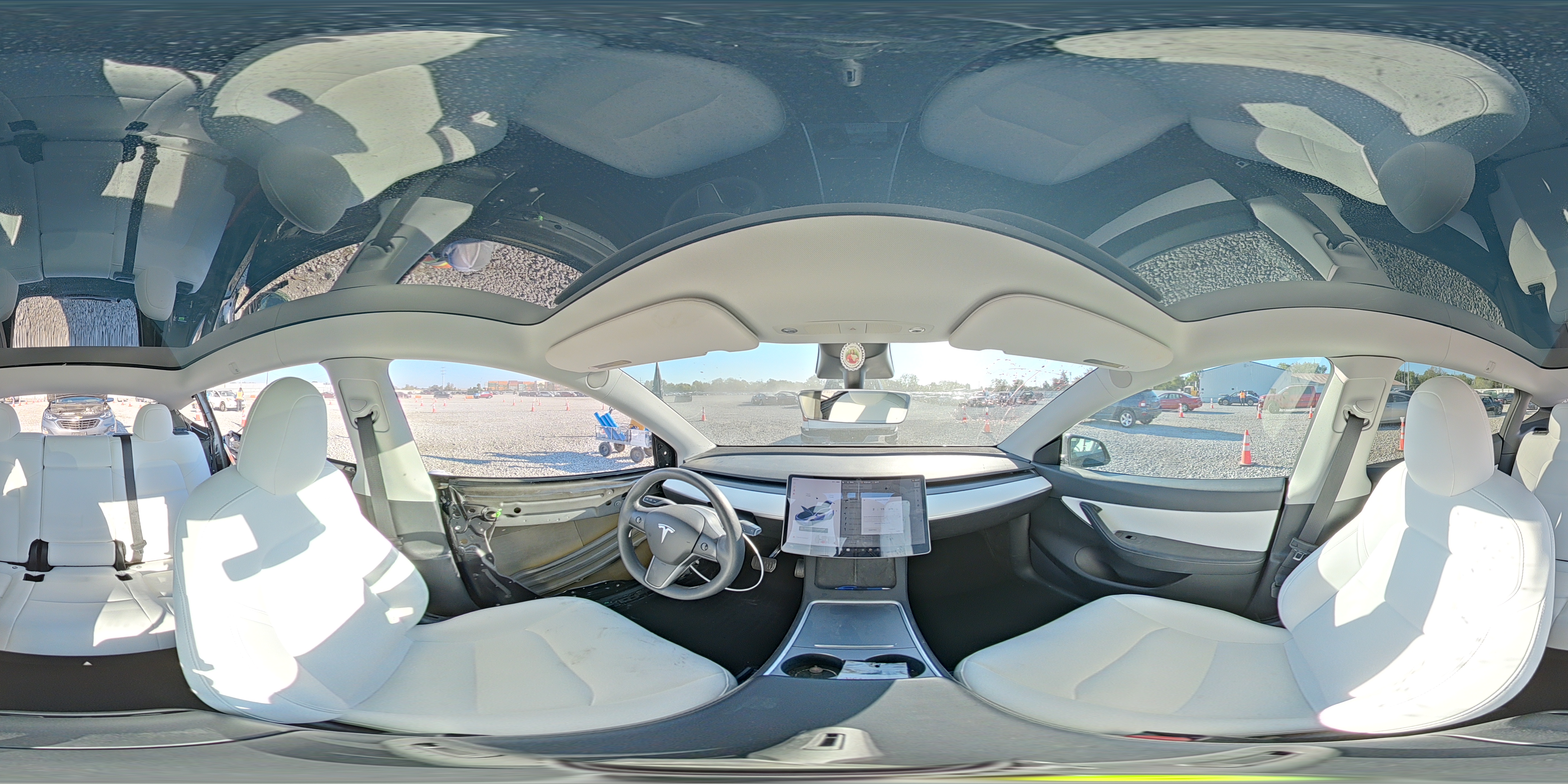 2022 Tesla Model Y VIN: 7SAYGDEE2NF309619 Lot: 81777025