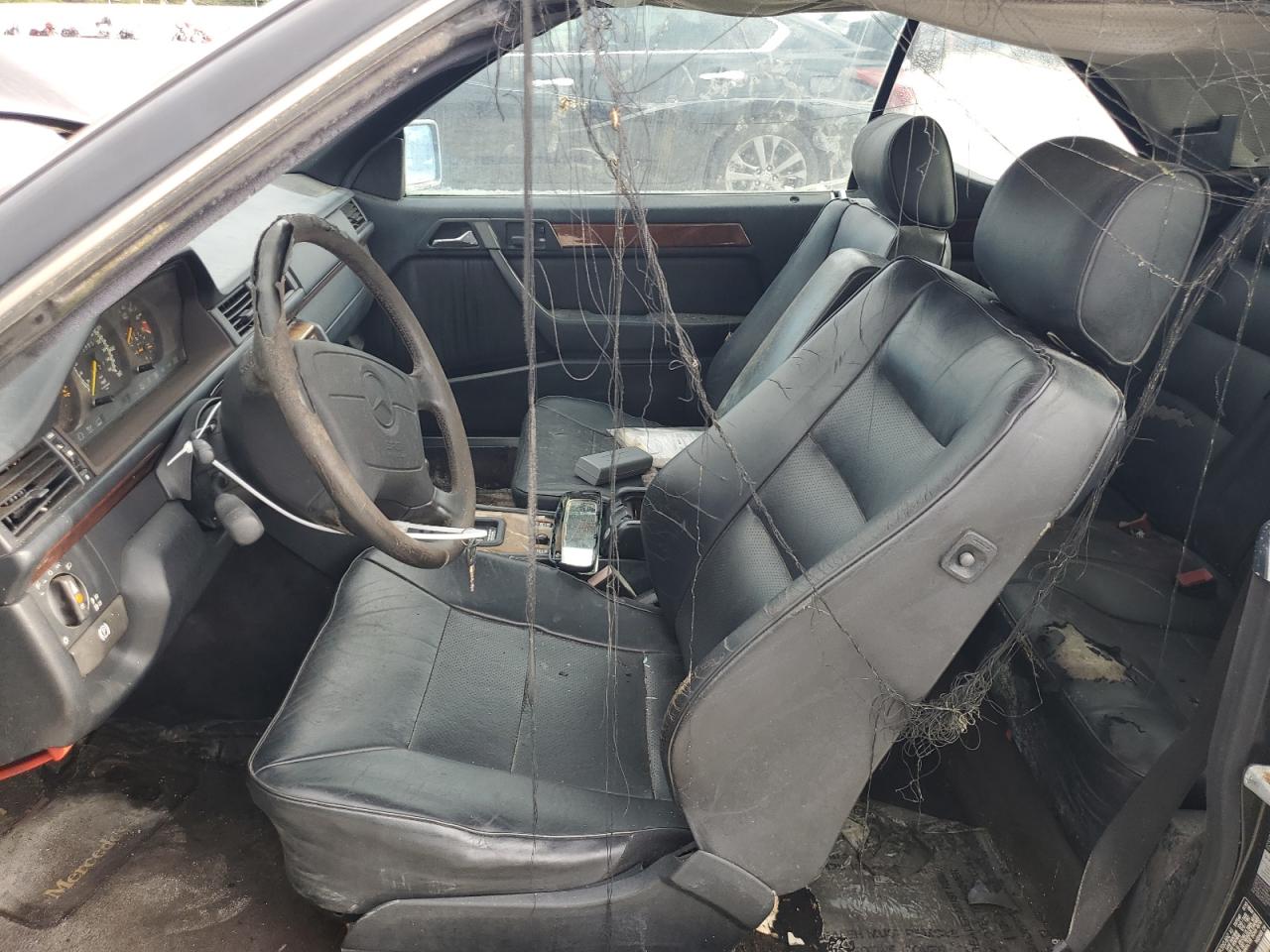 1994 Mercedes-Benz E 320 VIN: WDBEA66E7RC018398 Lot: 85865535