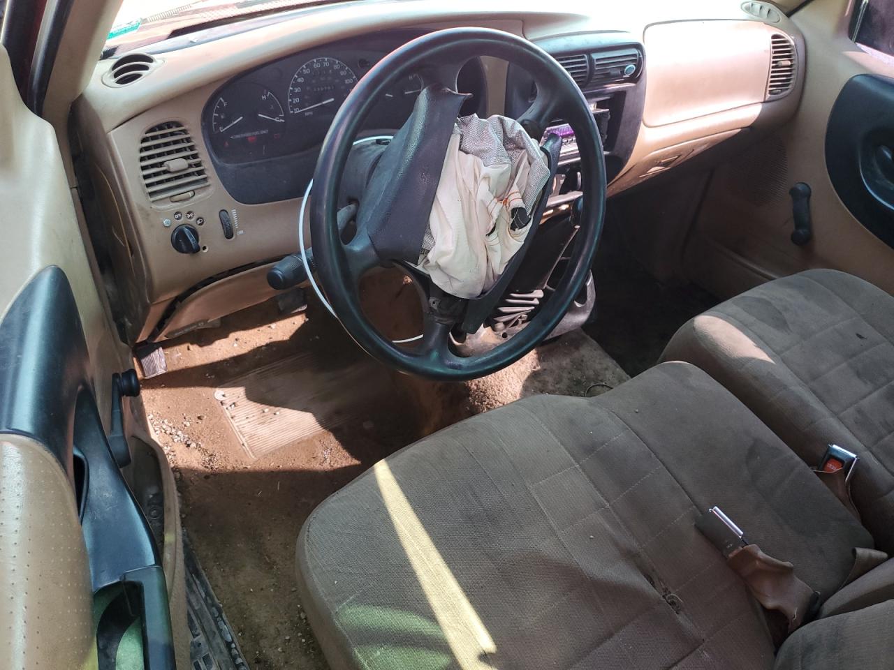 1996 Ford Ranger VIN: 1FTCR10A4TUB45816 Lot: 84979125