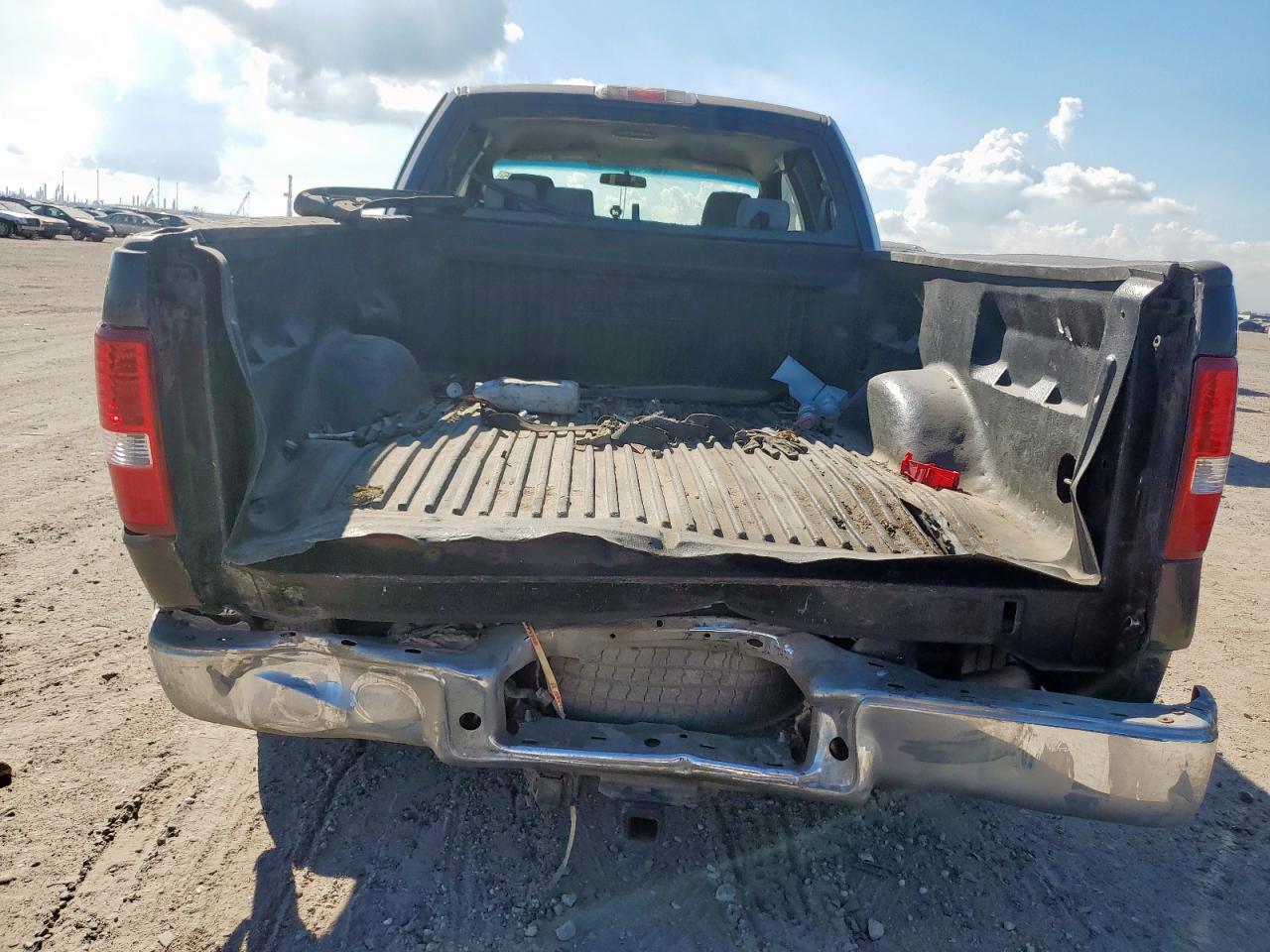 2004 Ford F150 VIN: 1FTRX12W64NB04995 Lot: 84972875