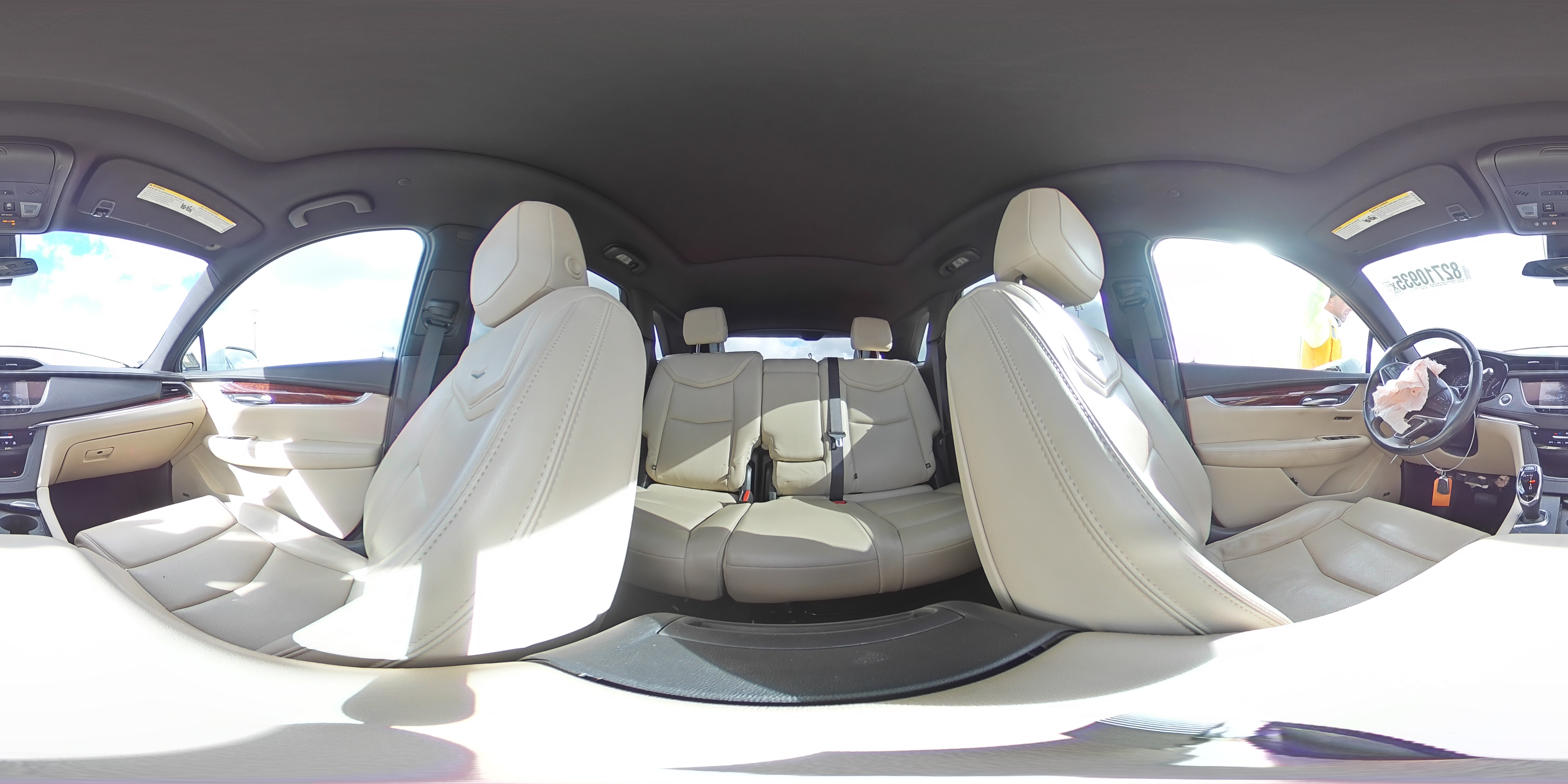 2018 Cadillac Xt5 Luxury VIN: 1GYKNDRS1JZ168257 Lot: 82710935