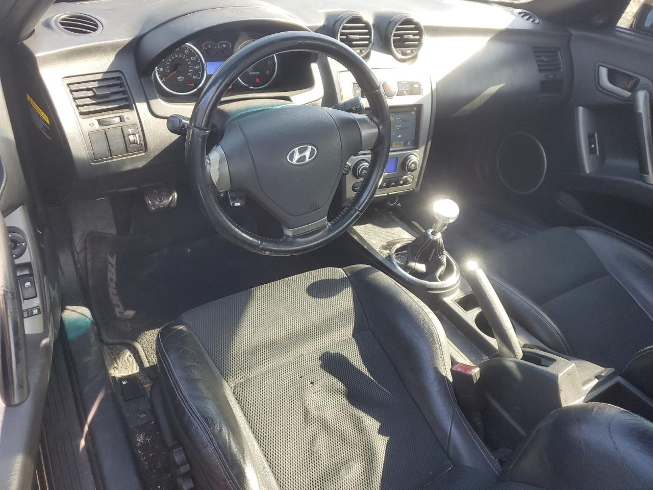 2008 Hyundai Tiburon Gt VIN: KMHHN66F48U267273 Lot: 84648605