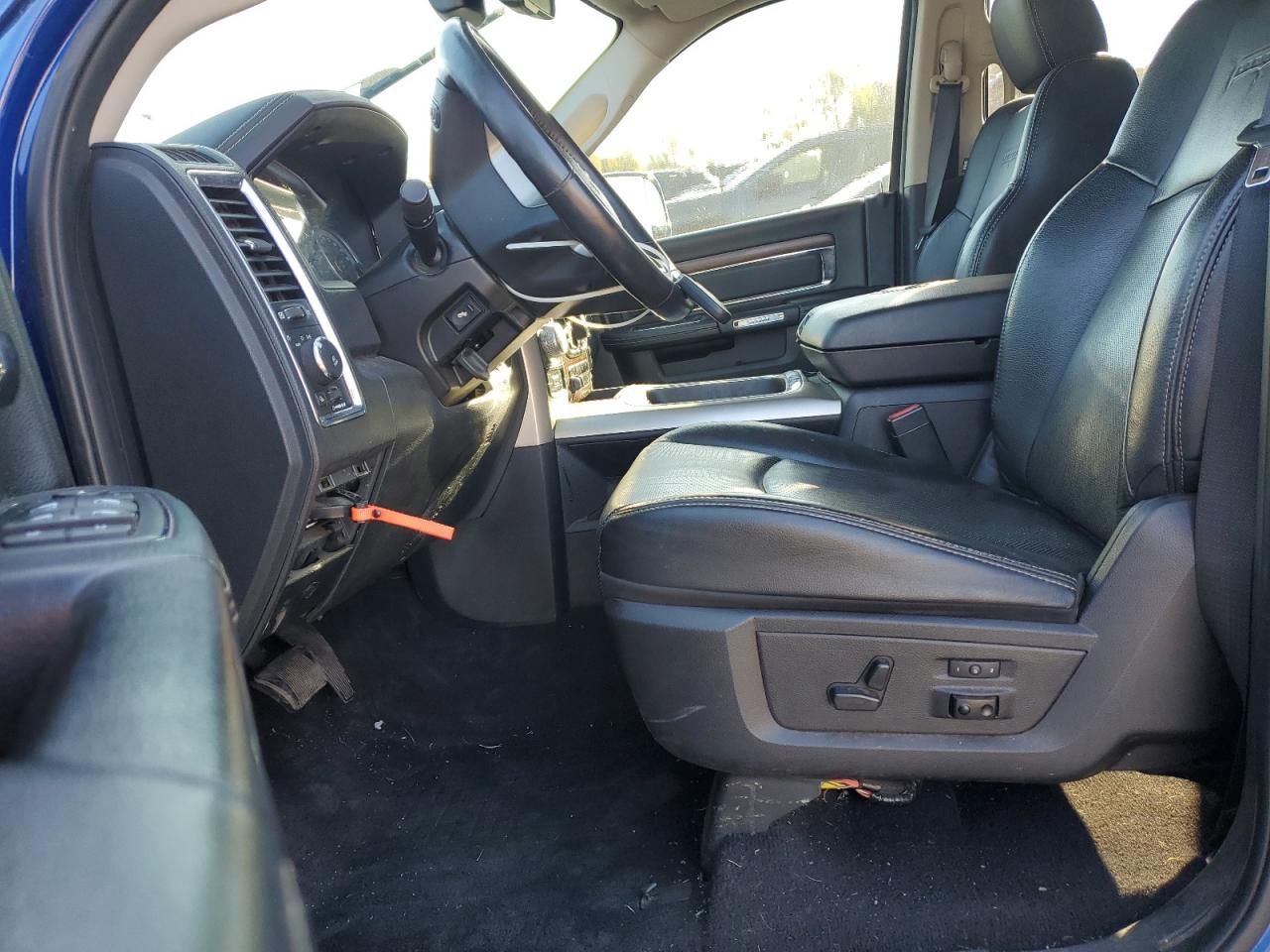 2016 Ram 1500 Laramie VIN: 1C6RR7JT8GS110329 Lot: 84572215