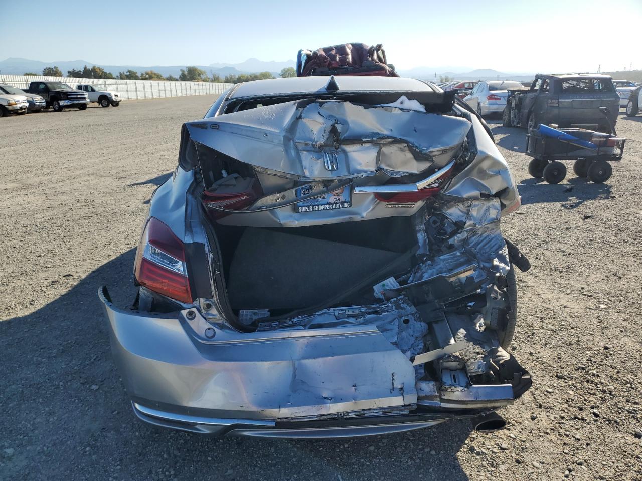 2017 Honda Accord Sport Special Edition VIN: 1HGCR2F10HA264485 Lot: 85546985