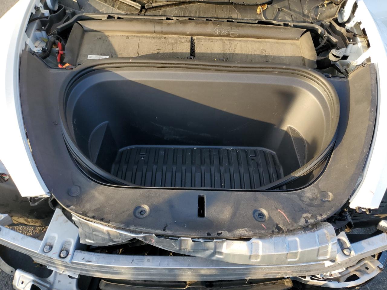 2023 Tesla Model Y VIN: 7SAYGDEE0PA108687 Lot: 89539995