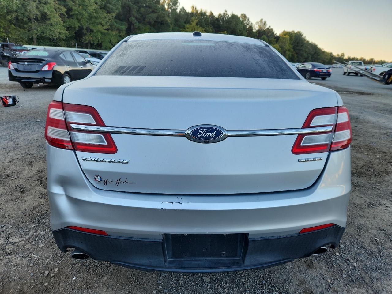 2017 Ford Taurus Se VIN: 1FAHP2D81HG128525 Lot: 85408425