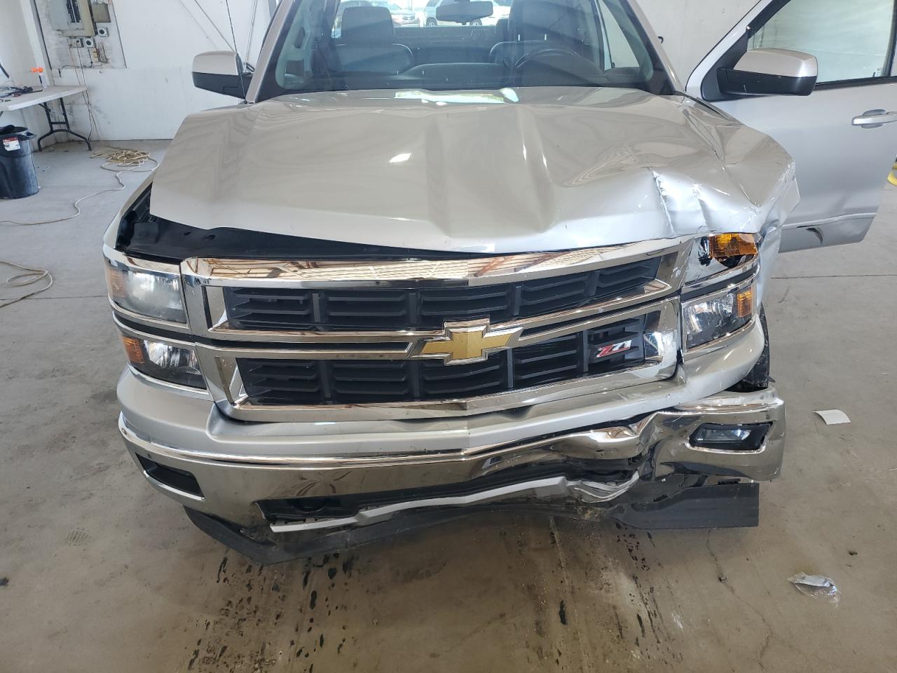 2015 Chevrolet Silverado K1500 Lt VIN: 1GCVKREC8FZ204203 Lot: 85107205