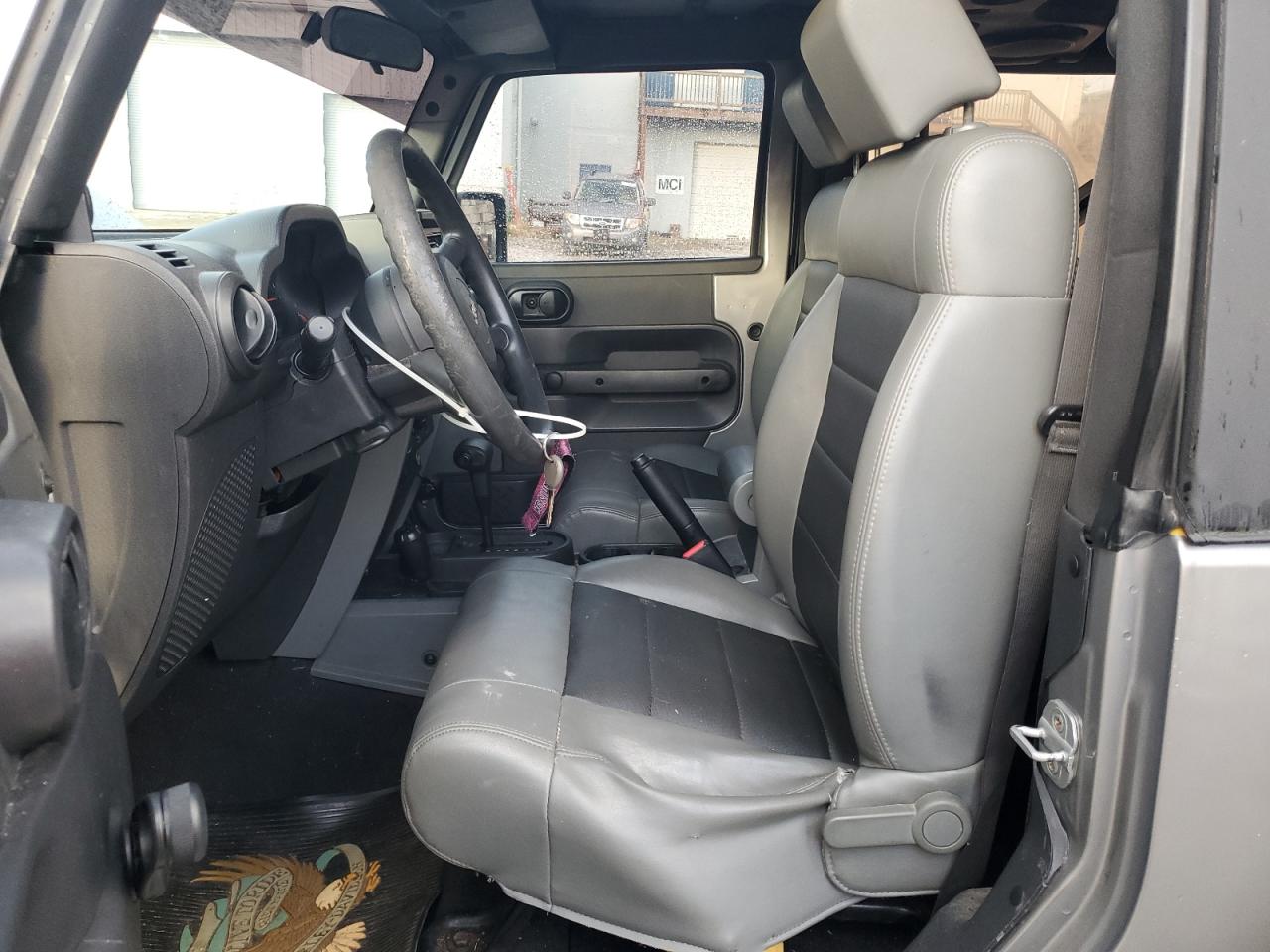 2008 Jeep Wrangler X VIN: 1J4FA24168L601679 Lot: 81061885