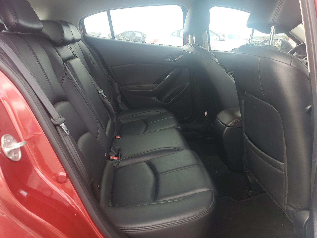 2018 Mazda 3 Touring VIN: 3MZBN1L39JM163392 Lot: 84567475