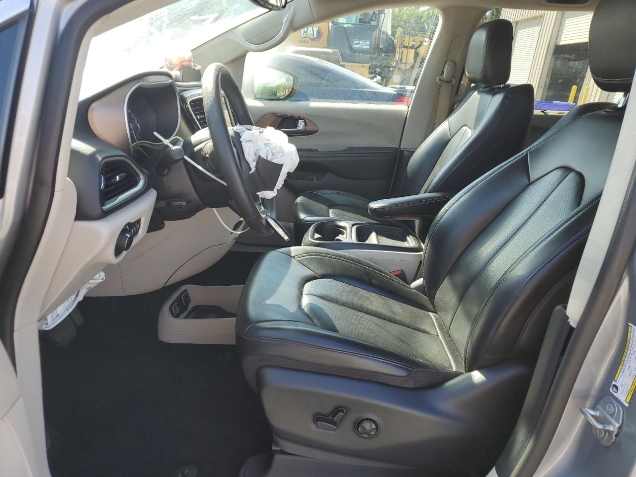 2020 Chrysler Voyager Lxi VIN: 2C4RC1DG3LR268353 Lot: 84659115