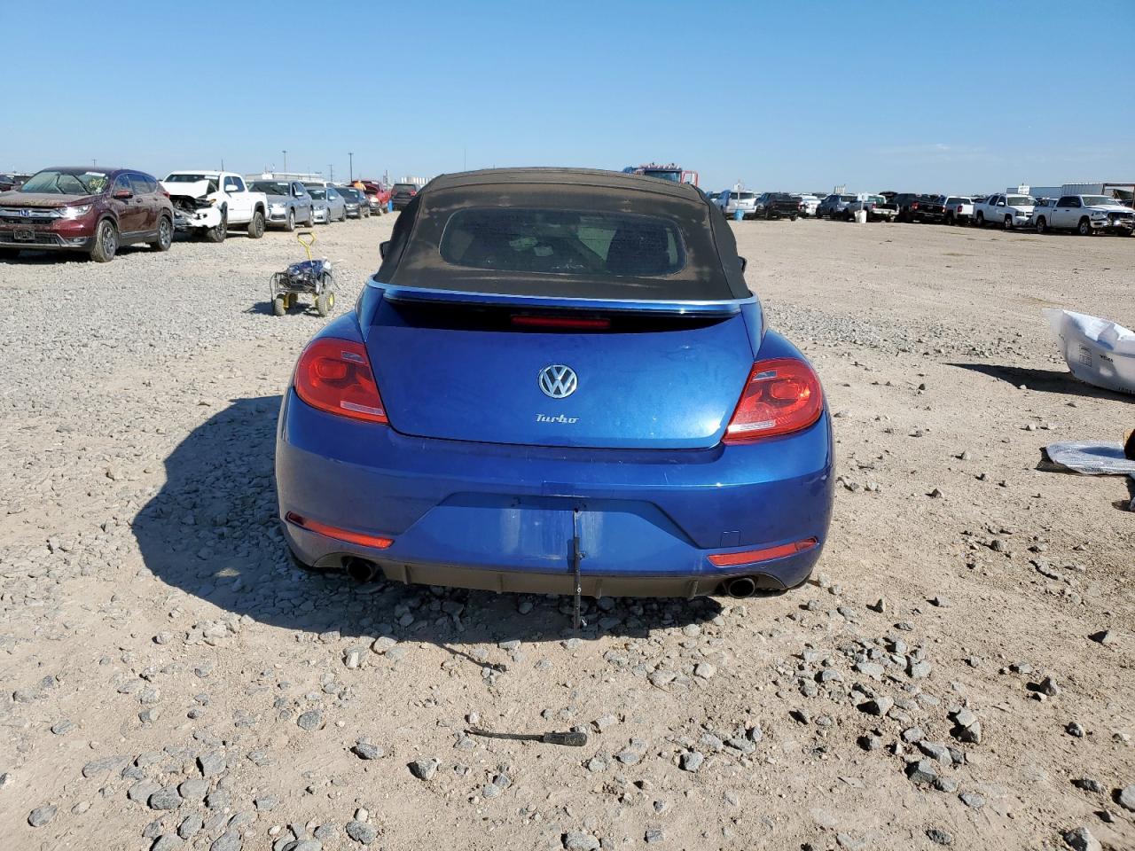 2014 Volkswagen Beetle Turbo VIN: 3VW7S7AT4EM806564 Lot: 84381215