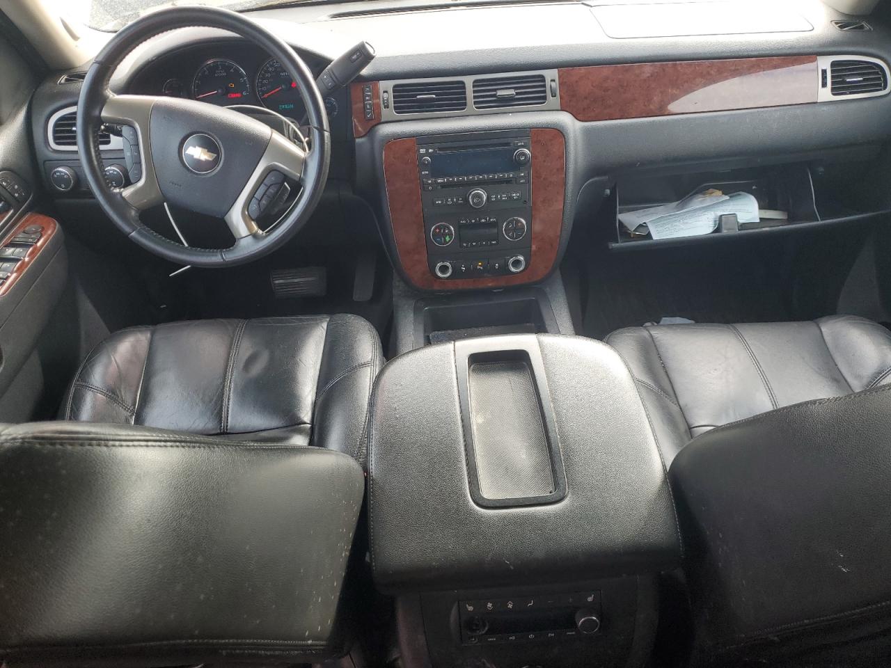 2014 Chevrolet Suburban K1500 Lt VIN: 1GNSKJE79ER194861 Lot: 85004515