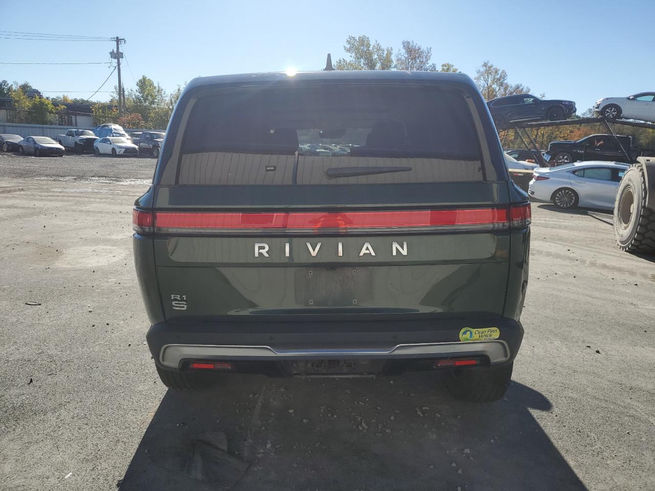 2024 Rivian R1S Adventure VIN: 7PDSGBBA2RN038327 Lot: 82298355