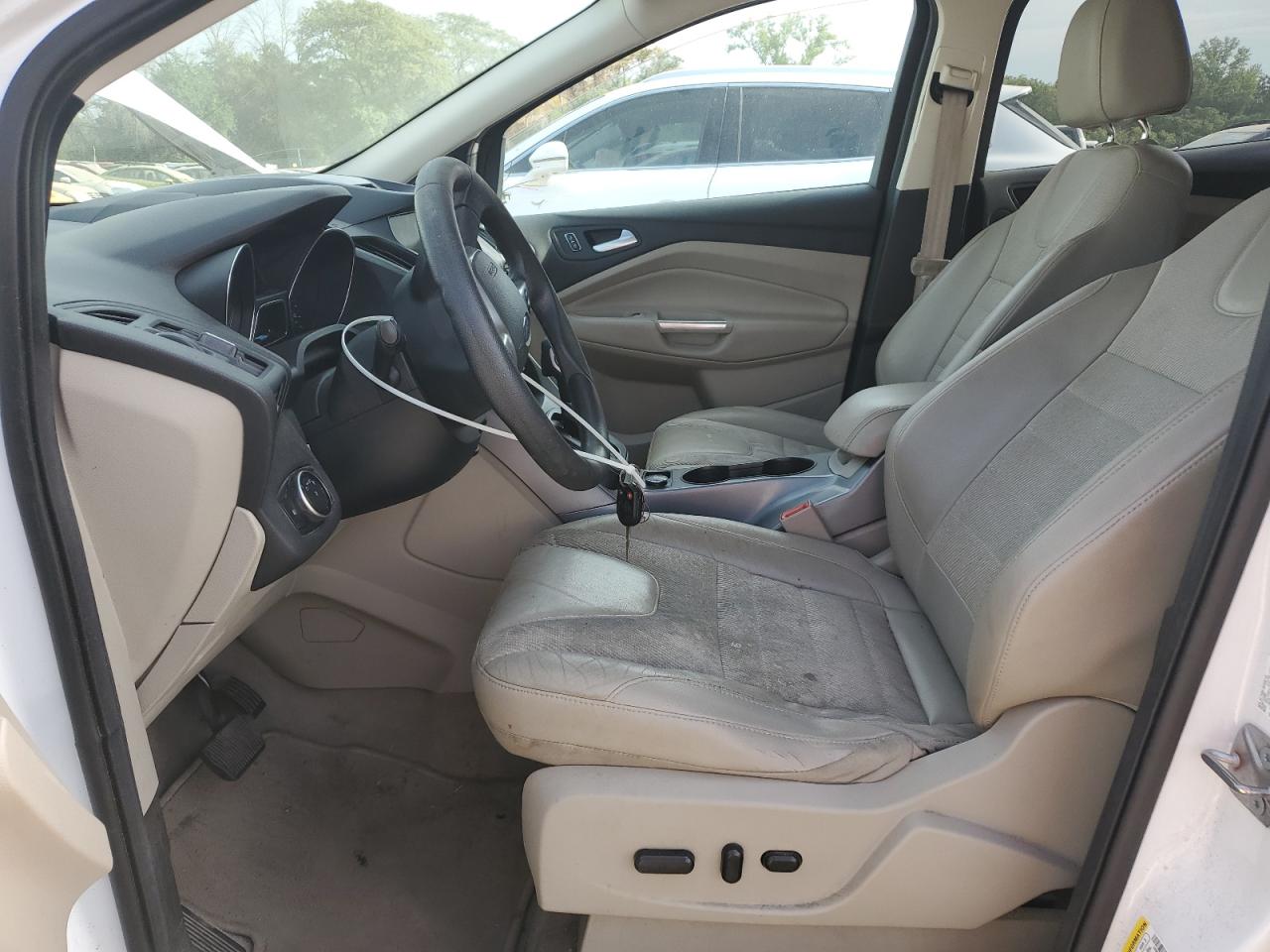 2015 Ford Escape Se VIN: 1FMCU9GX2FUB05872 Lot: 84921215