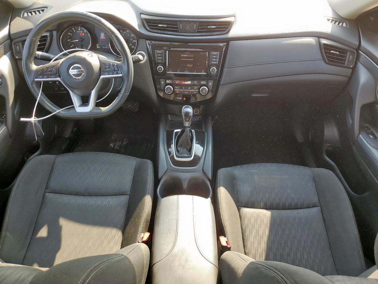 2018 Nissan Rogue S VIN: KNMAT2MTXJP587022 Lot: 84811745