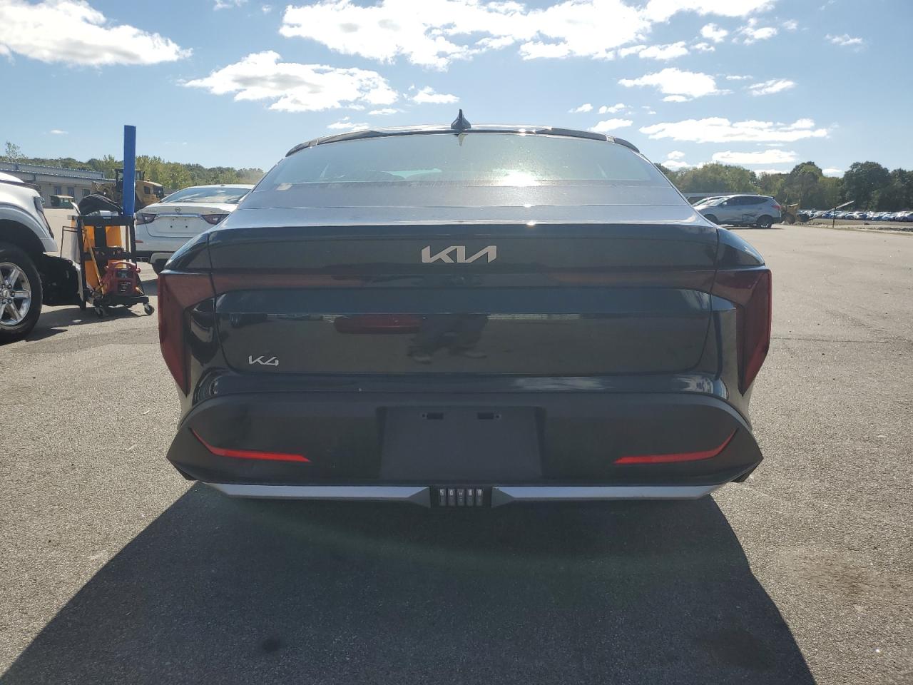 2025 Kia K4 Lx VIN: 3KPFT4DE7SE118992 Lot: 84979585