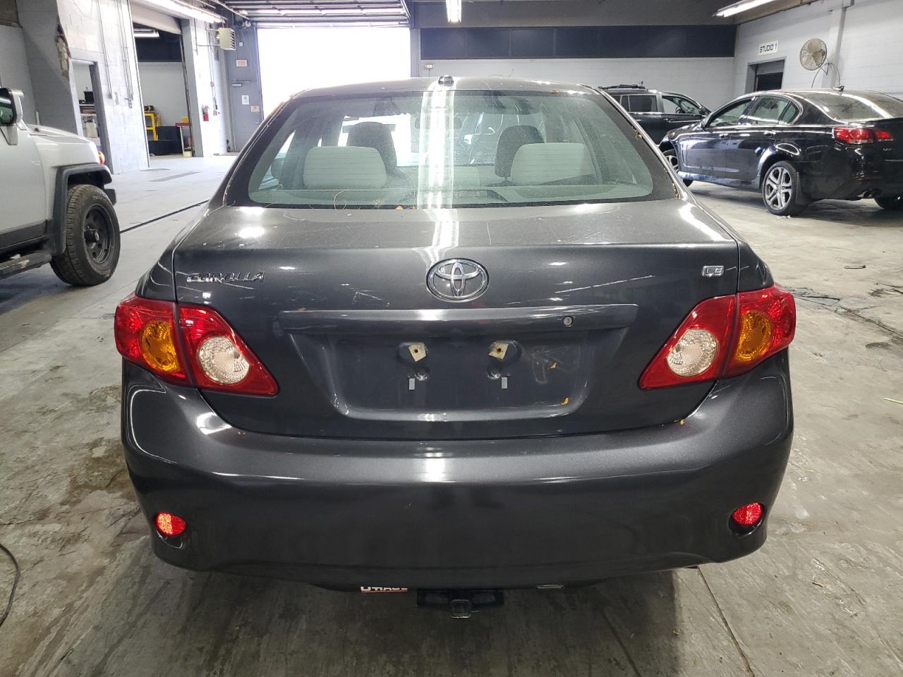 2010 Toyota Corolla Base VIN: 1NXBU4EE1AZ378911 Lot: 84616645