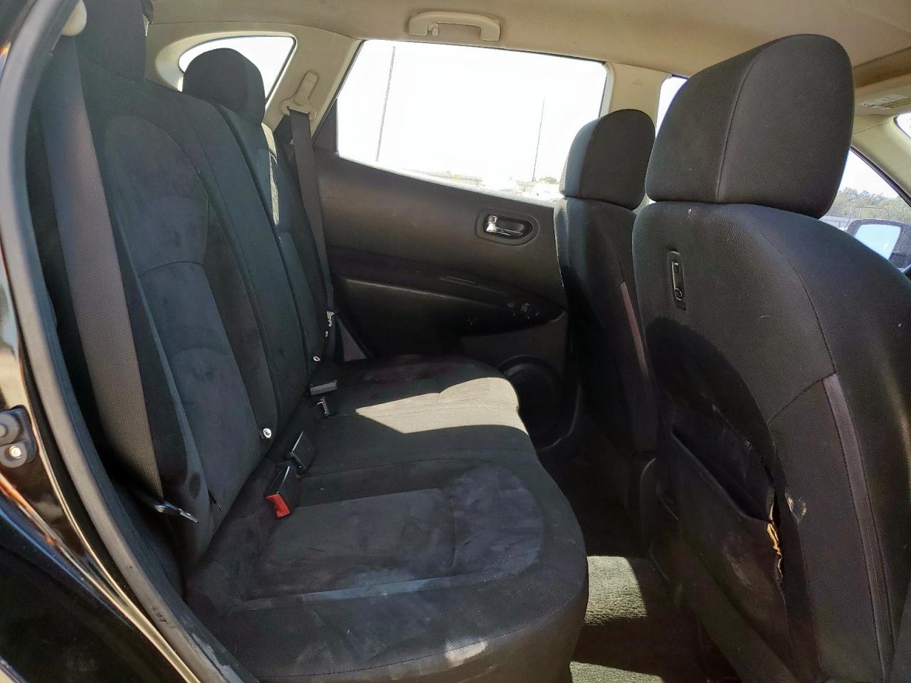 2010 Nissan Rogue S VIN: JN8AS5MT1AW023032 Lot: 86589475