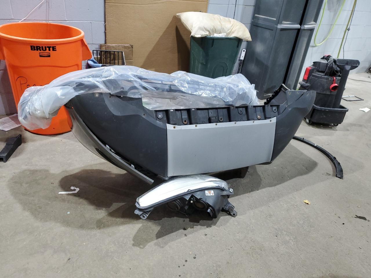 2013 Ford Escape Titanium VIN: 1FMCU9J92DUD46807 Lot: 82393675