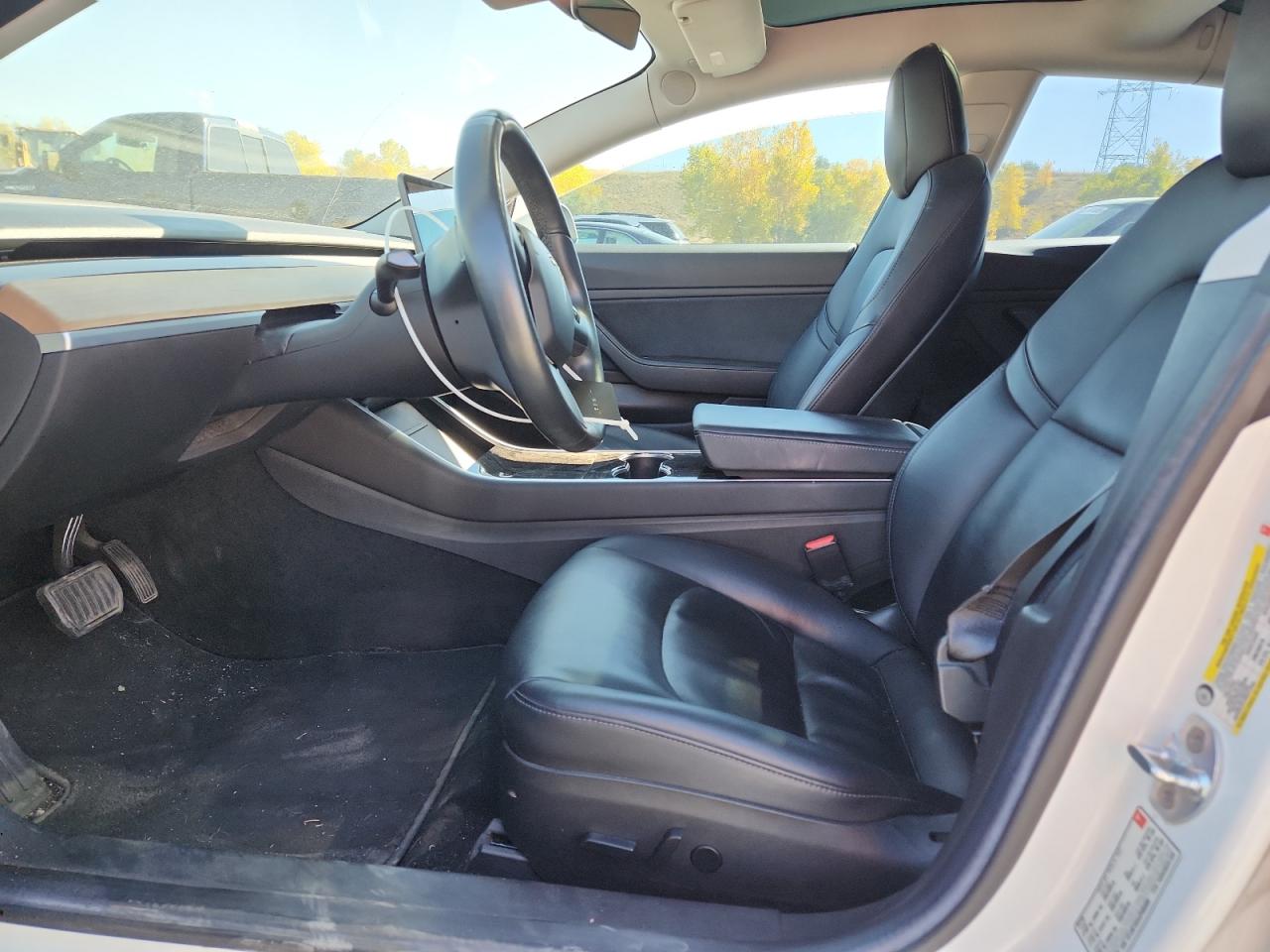 2018 Tesla Model 3 VIN: 5YJ3E1EA3JF005685 Lot: 86695805