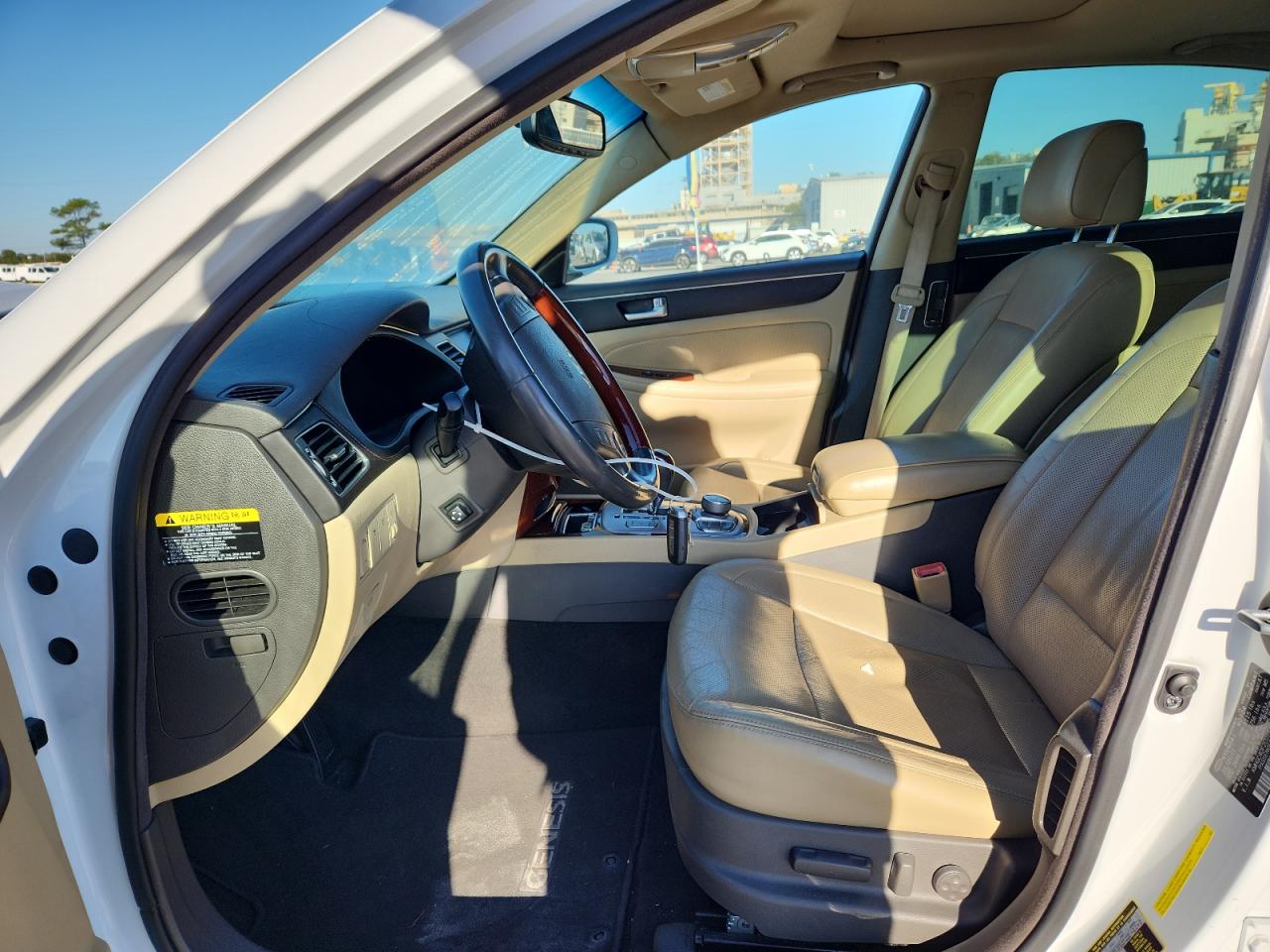 2012 Hyundai Genesis 4.6L VIN: KMHGC4DF2CU163706 Lot: 90740685