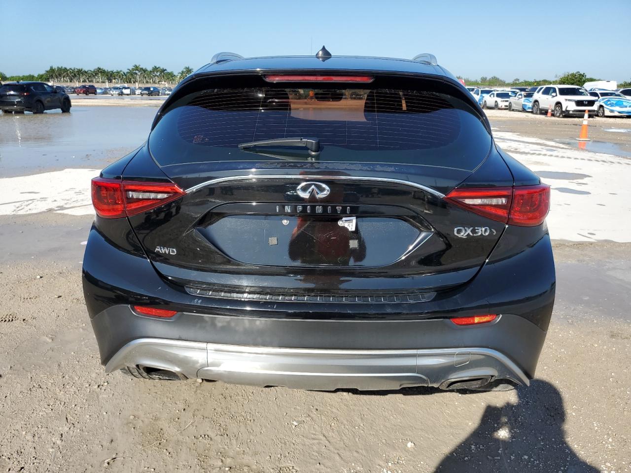 2017 Infiniti Qx30 Base VIN: SJKCH5CR6HA023654 Lot: 84765585