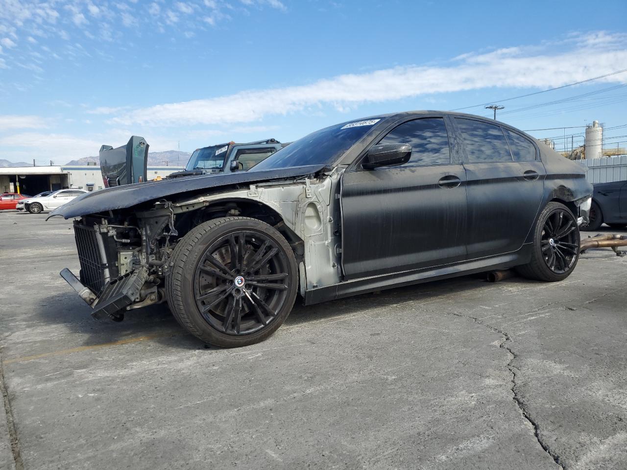 2023 BMW M5