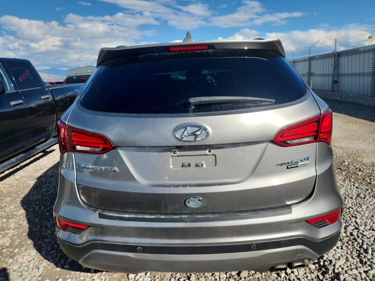 2017 Hyundai Santa Fe Sport VIN: 5XYZWDLA6HG409627 Lot: 85129415
