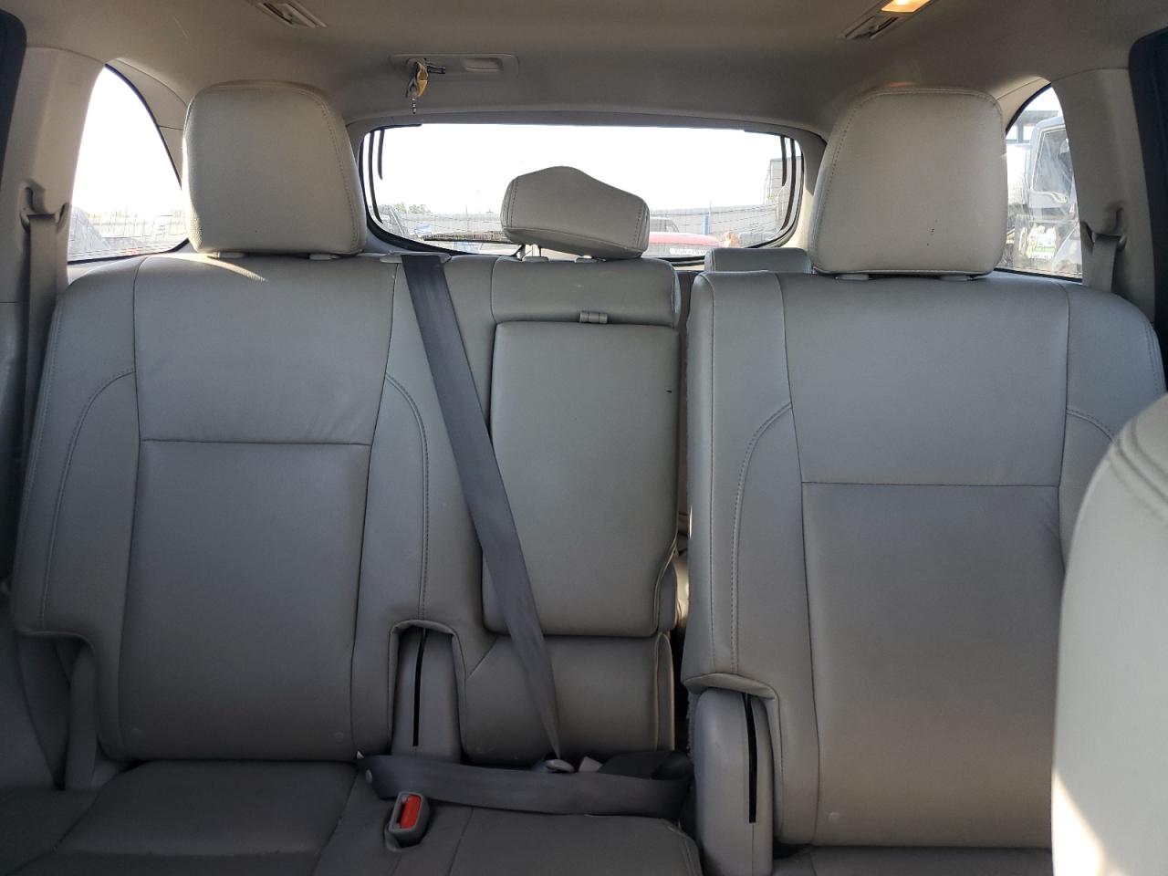 2015 Toyota Highlander Le VIN: 5TDBKRFH9FS191699 Lot: 86107525