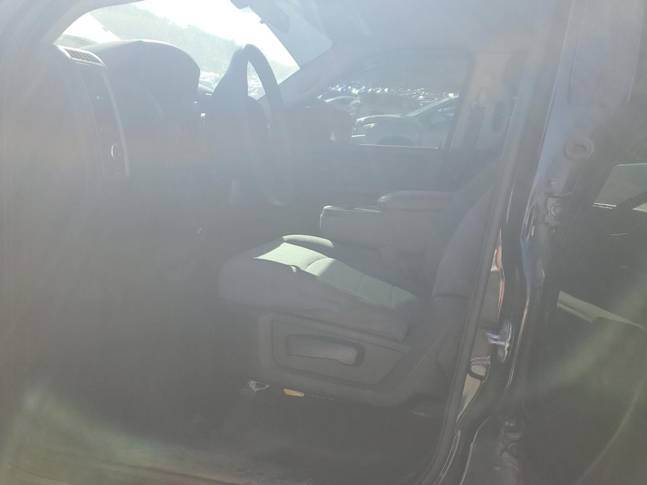 2017 Ram 1500 St VIN: 1C6RR7KT5HS733388 Lot: 87030225