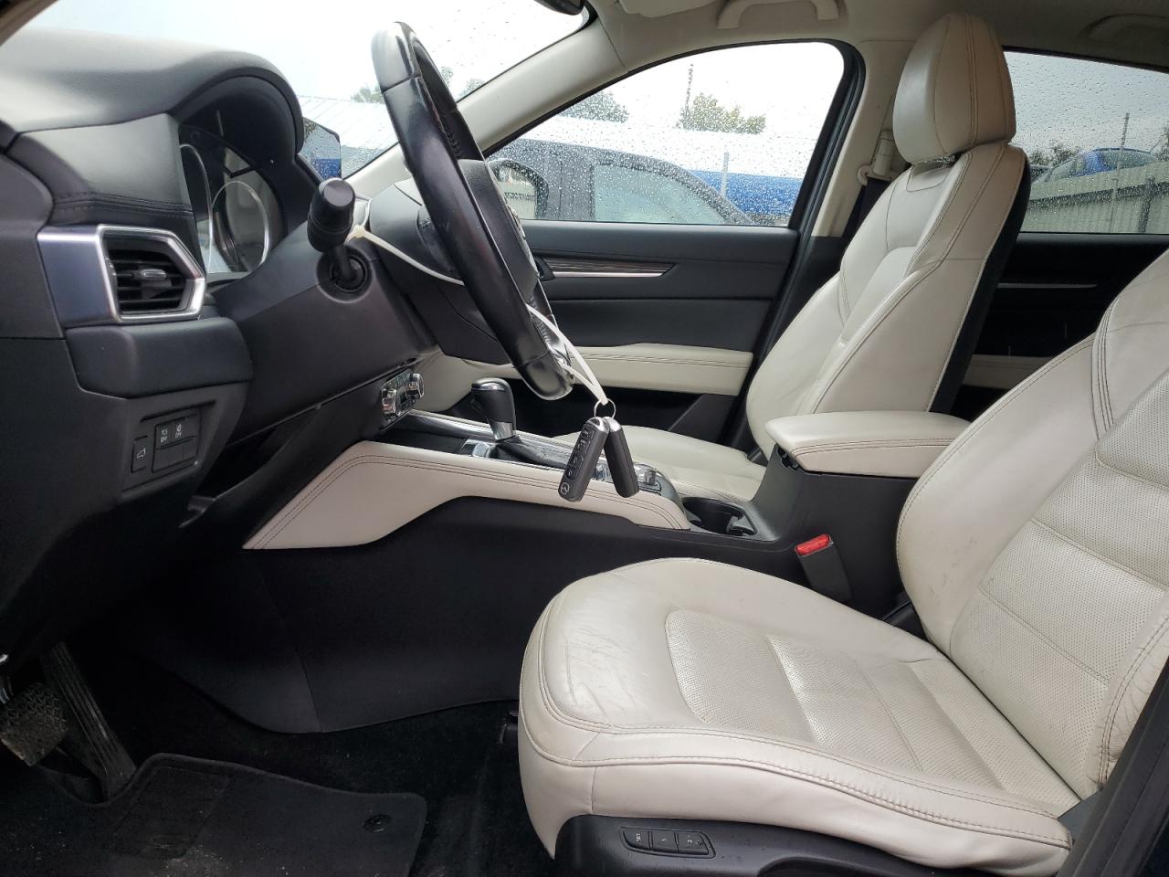 2017 Mazda Cx-5 Grand Touring VIN: JM3KFBDLXH0186883 Lot: 82448355