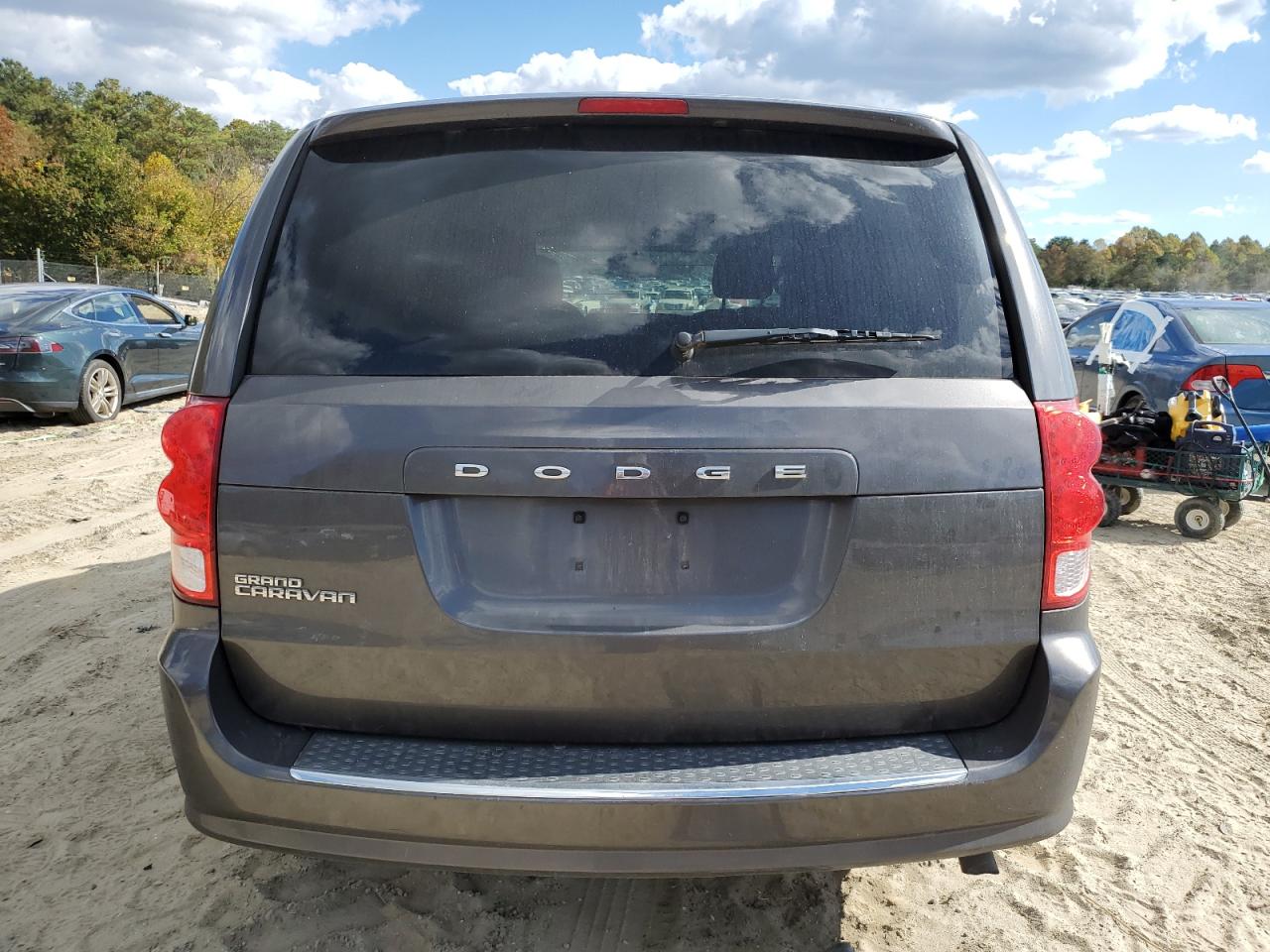 2015 Dodge Grand Caravan Se VIN: 2C4RDGBG9FR683796 Lot: 89638605