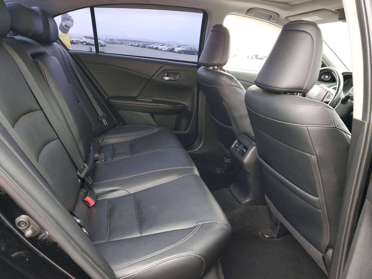 2015 Honda Accord Touring VIN: 1HGCR3F92FA021396 Lot: 82262265