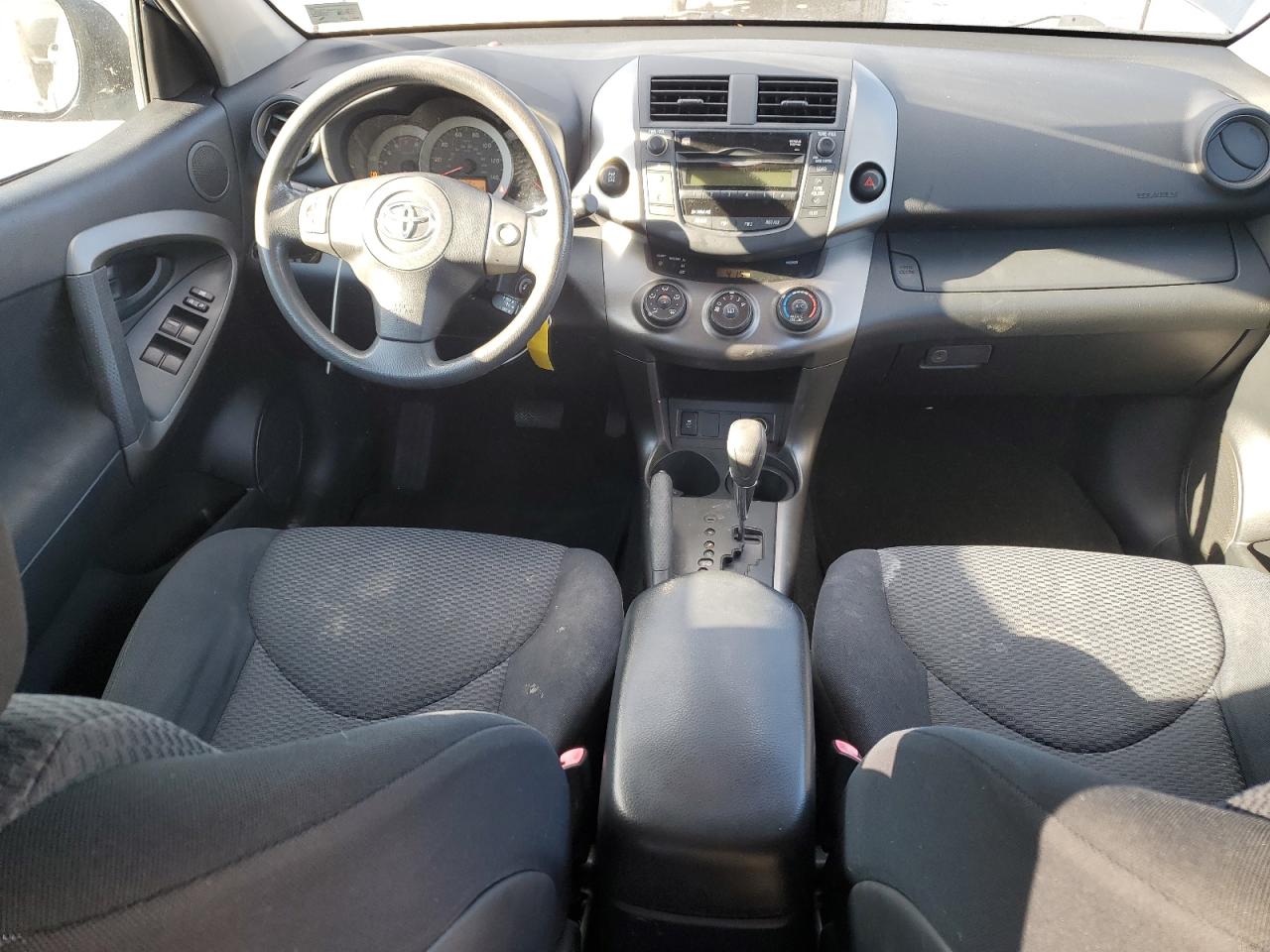 2009 Toyota Rav4 Sport VIN: JTMBF32V29D008754 Lot: 82745645