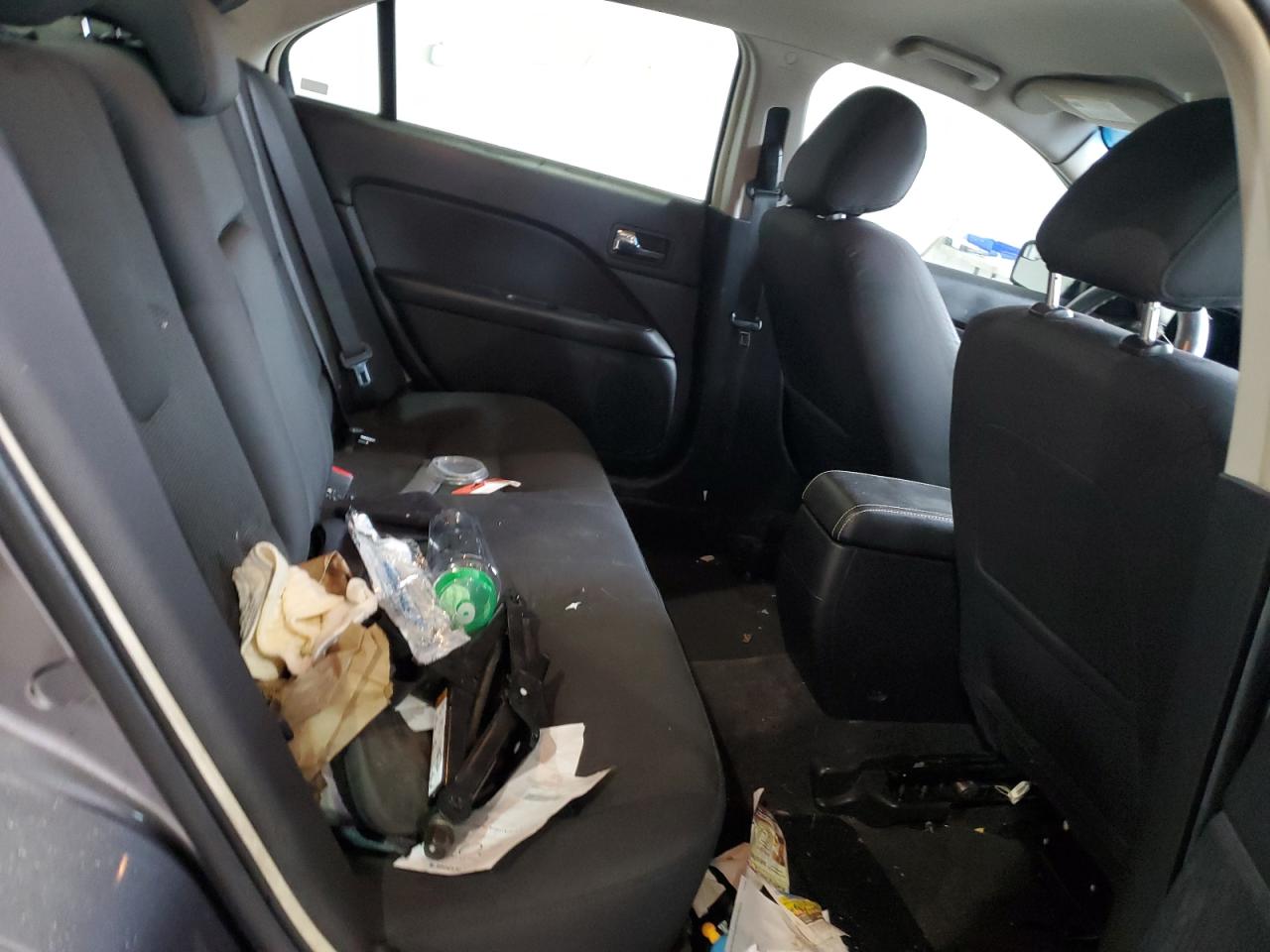 2011 Ford Fusion Se VIN: 3FAHP0HA1BR289586 Lot: 90793745