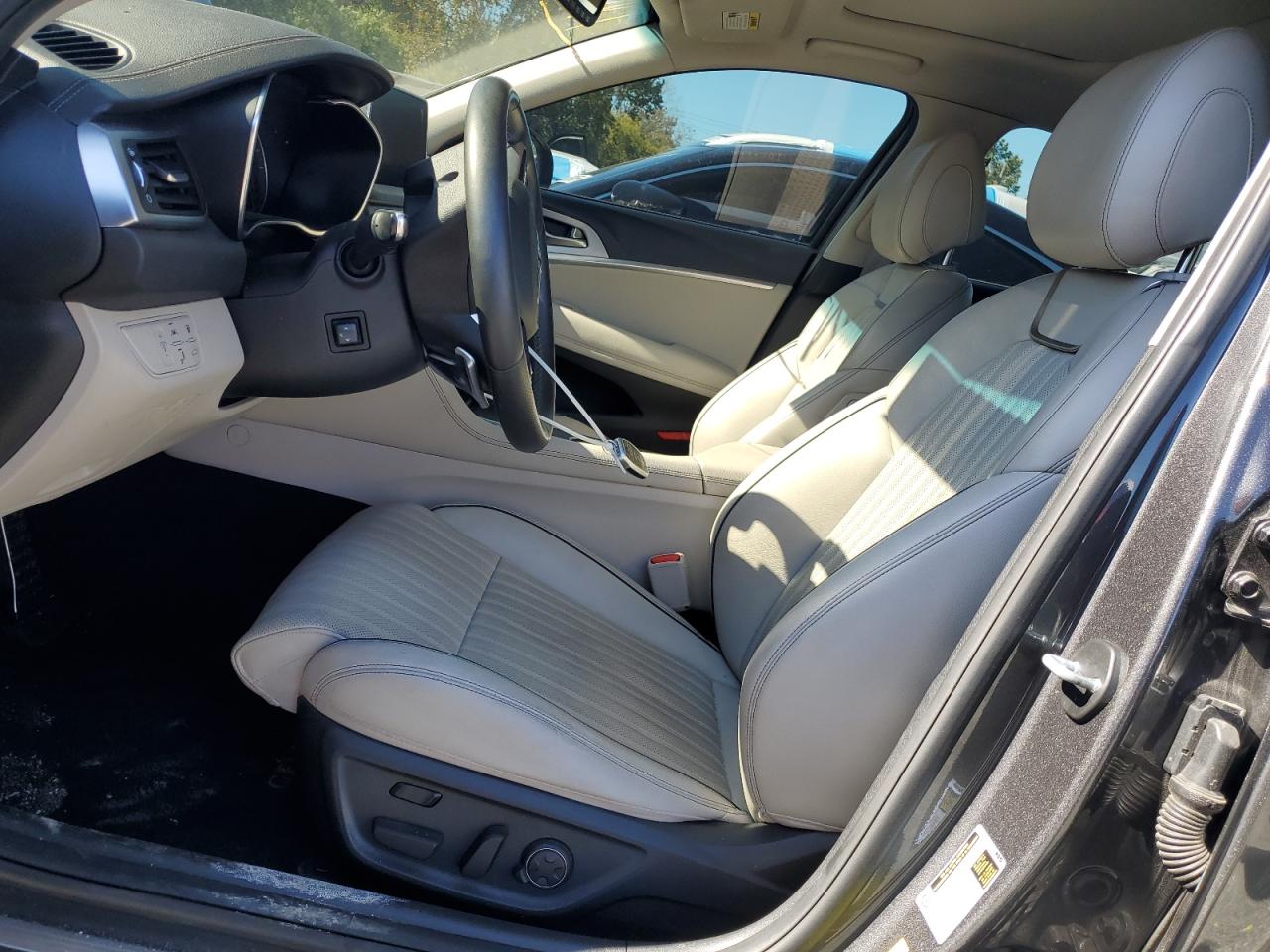 2021 Genesis G70 VIN: KMTG74LE7MU074282 Lot: 80135935