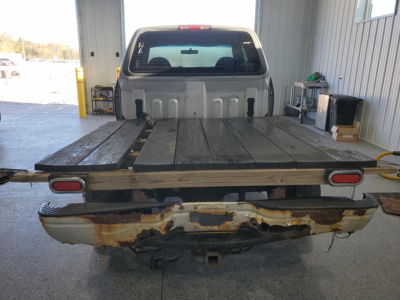 1999 Ford F150 VIN: 2FTRX18L0XCB09603 Lot: 85913455