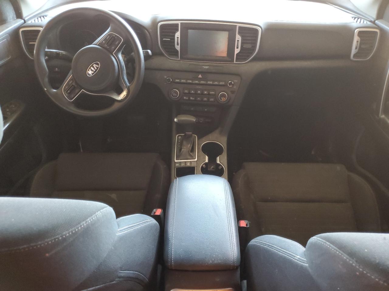 2019 Kia Sportage Lx VIN: KNDPMCAC8K7597292 Lot: 84829665