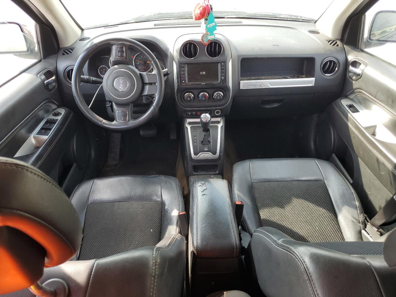 2014 Jeep Compass Latitude VIN: 1C4NJCEA1ED552855 Lot: 89800225