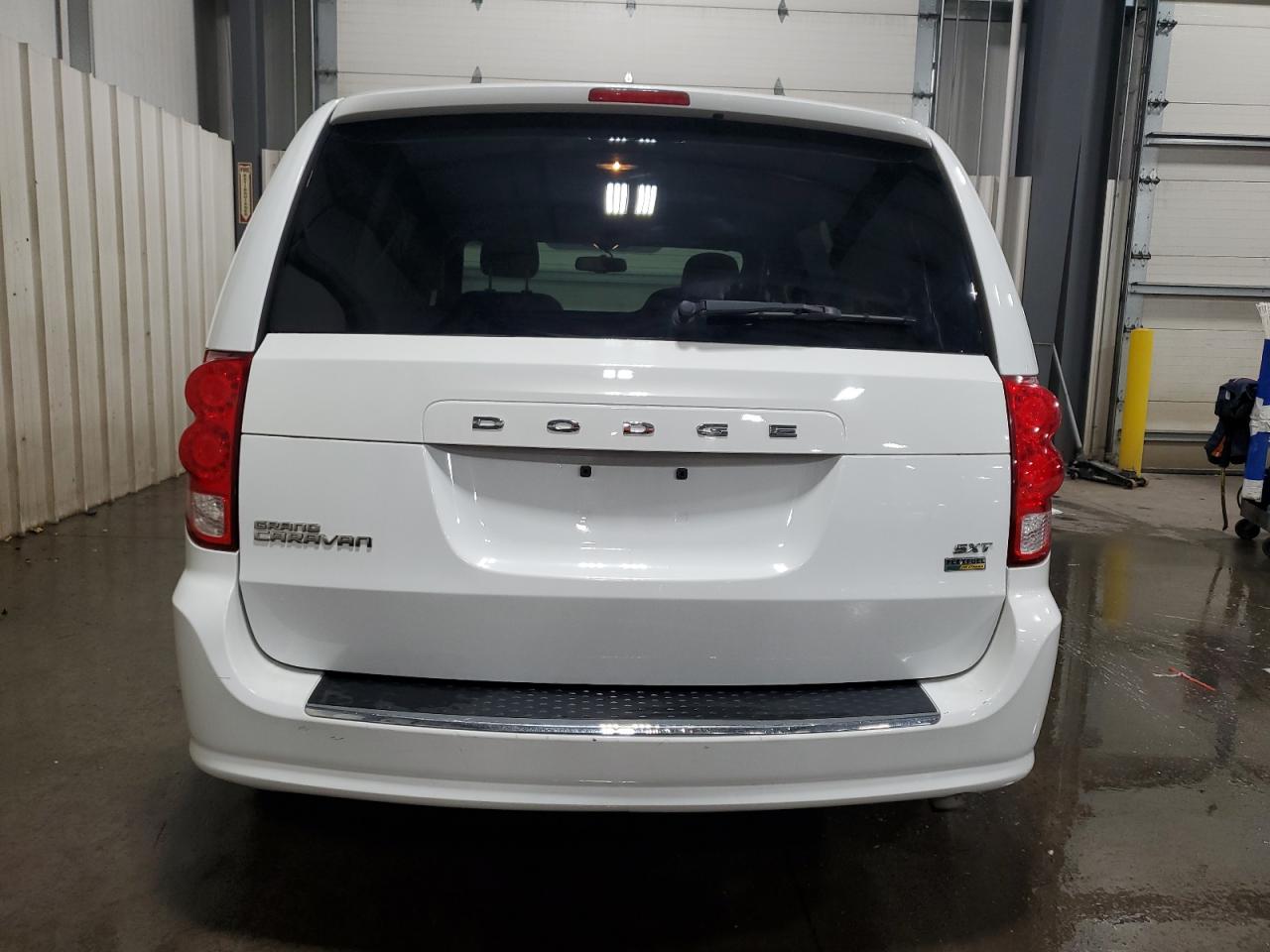 2017 Dodge Grand Caravan Sxt VIN: 2C4RDGCG4HR562207 Lot: 89918265