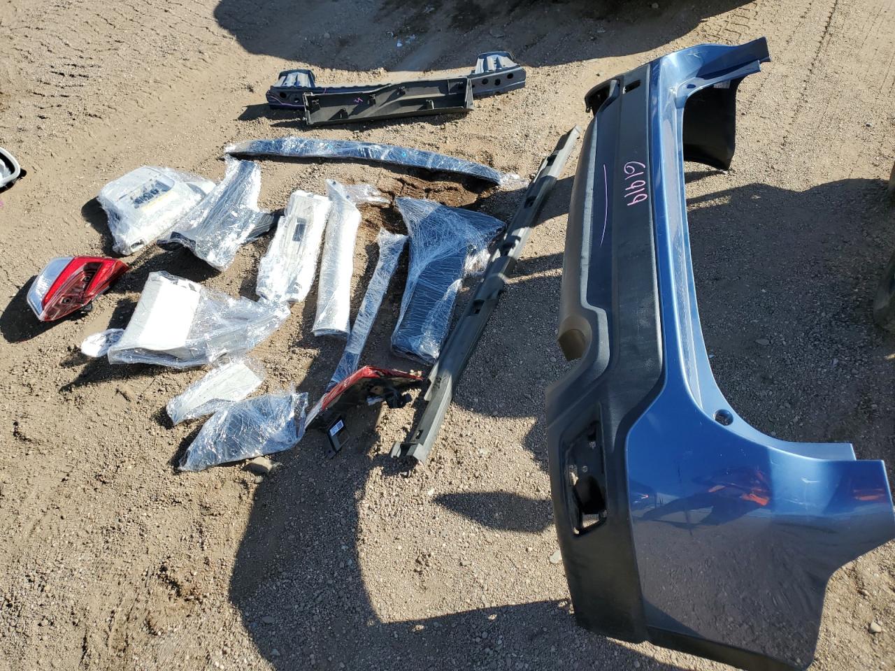 2021 Subaru Forester Premium VIN: JF2SKAJC8MH472375 Lot: 84941665